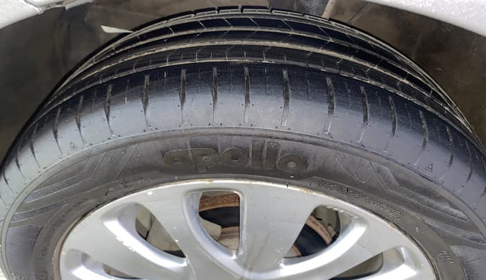 2018 Maruti Baleno ALPHA PETROL 1.2, Petrol, Manual, 72,147 km, Left Front Tyre Tread