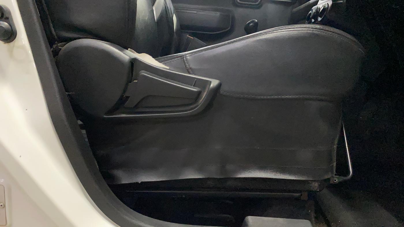 2020 Maruti S PRESSO VXI+, CNG, Manual, 1,08,438 km, Driver Side Adjustment Panel
