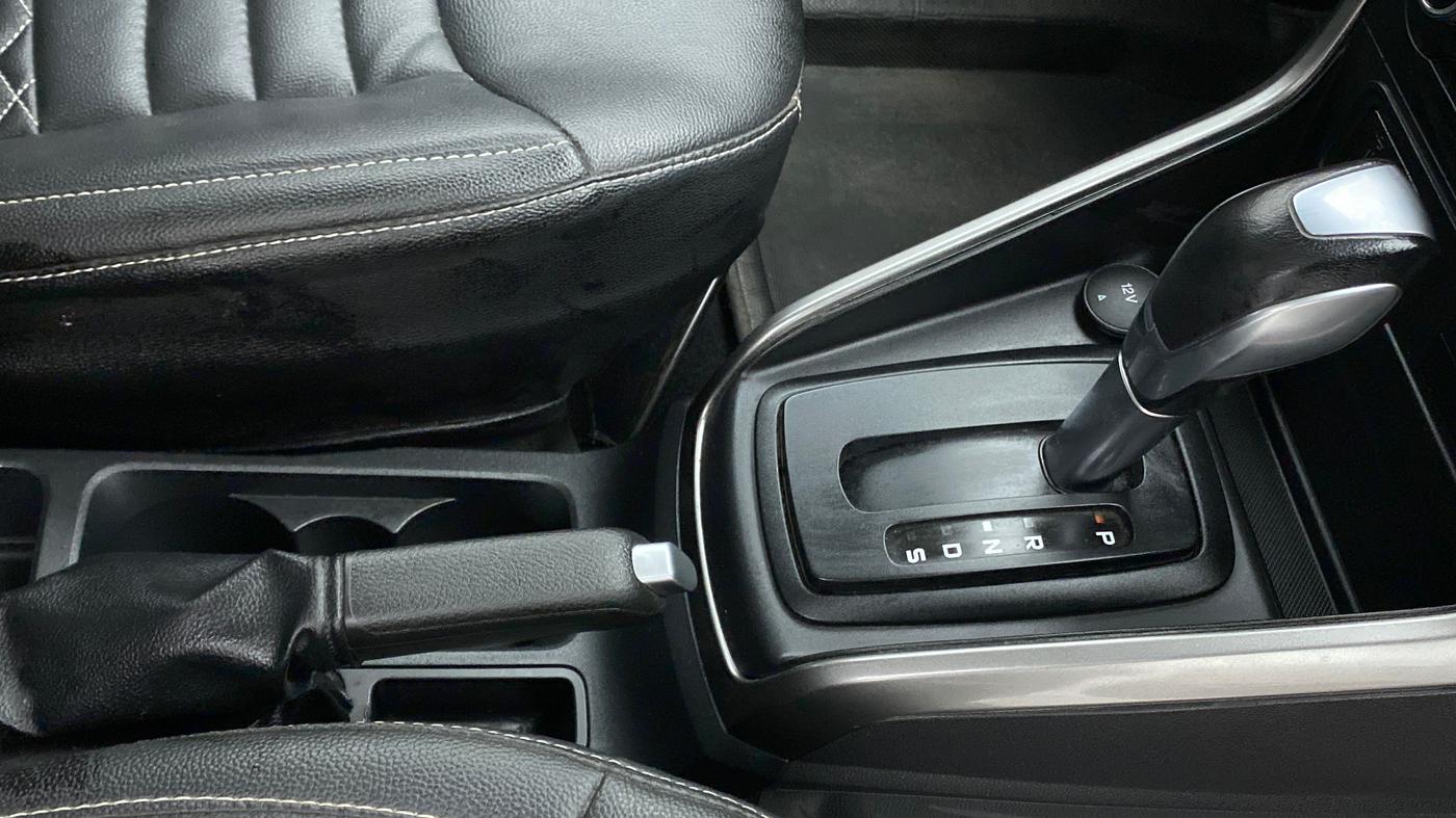 2020 Ford Ecosport 1.5 TITANIUM PLUS TI VCT AT, Petrol, Automatic, 31,112 km, Gear Lever