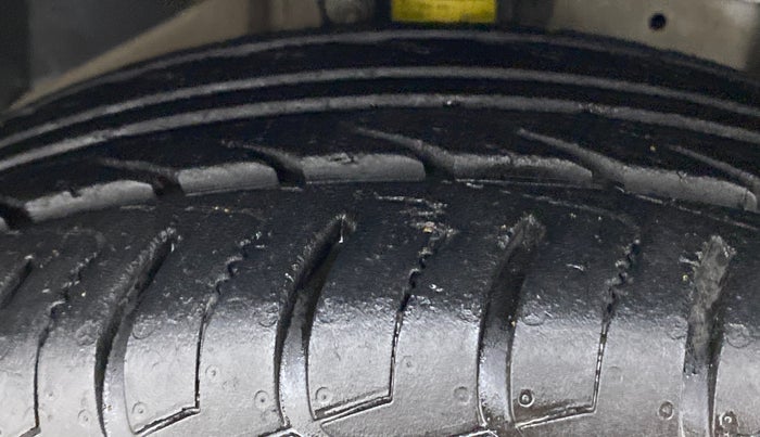 2020 Ford Ecosport 1.5 TITANIUM PLUS TI VCT AT, Petrol, Automatic, 31,112 km, Right Front Tyre Tread