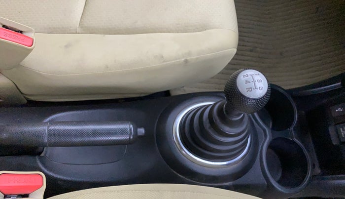 2017 Honda Amaze 1.2L I-VTEC S, Petrol, Manual, 89,443 km, Gear Lever