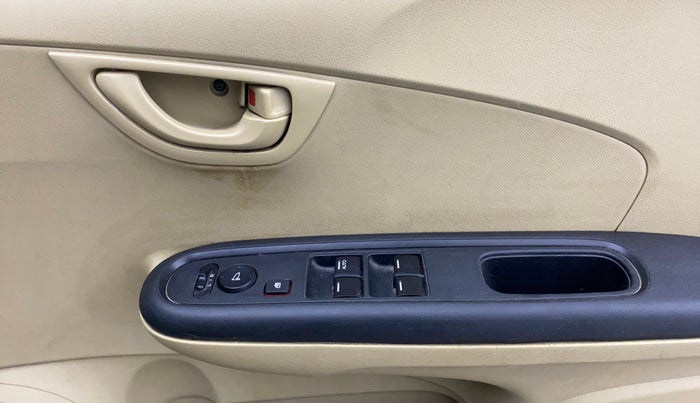 2017 Honda Amaze 1.2L I-VTEC S, Petrol, Manual, 89,443 km, Driver Side Door Panels Control