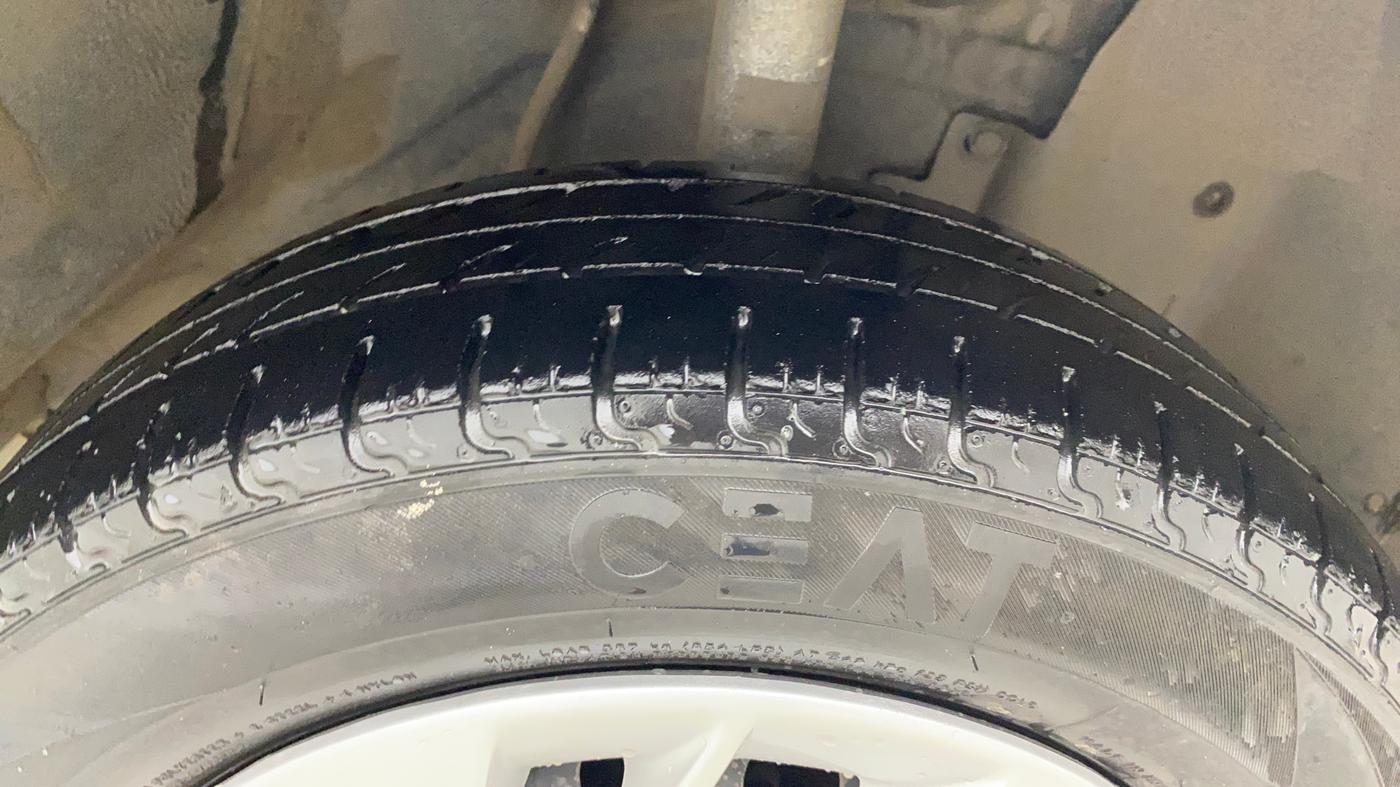 2018 Datsun Go T, CNG, Manual, 81,196 km, Right Front Tyre Tread