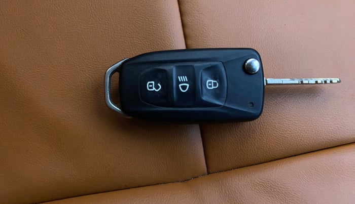 2018 Tata Tiago XZ PETROL, Petrol, Manual, 48,517 km, Key Close Up