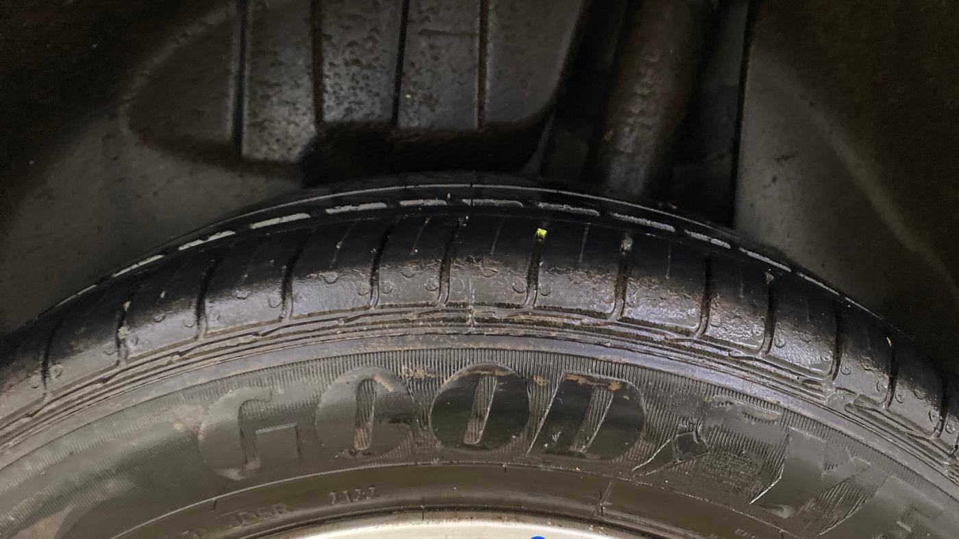 2018 Maruti Swift ZXI AMT, Petrol, Automatic, 46,338 km, Left Rear Tyre Tread