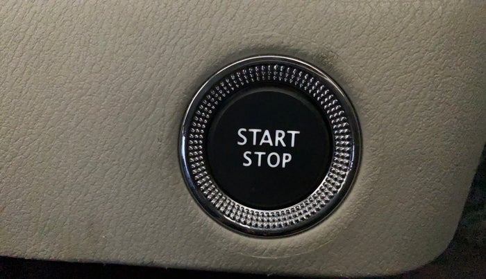 2023 Nissan MAGNITE XV MT, Petrol, Manual, 38,166 km, Keyless Start/ Stop Button