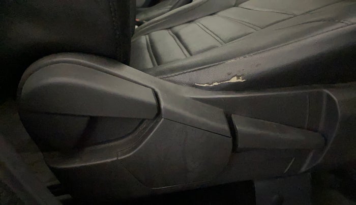 2023 Nissan MAGNITE XV MT, Petrol, Manual, 38,166 km, Driver Side Adjustment Panel