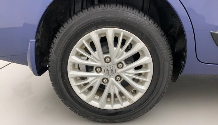 2018 Maruti Ertiga ZXI+ SHVS, Petrol, Manual, 33,675 km, Right Rear Wheel