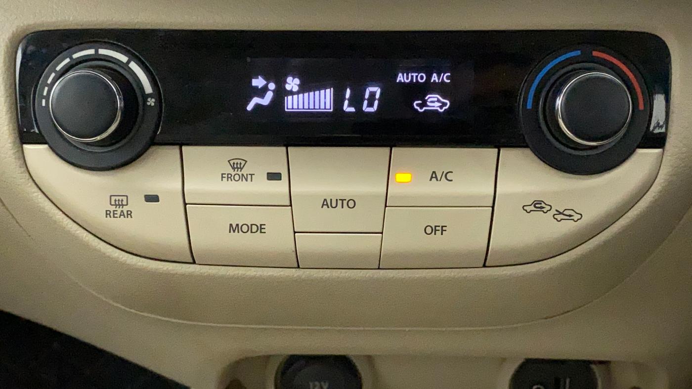 2018 Maruti Ertiga ZXI+ SHVS, Petrol, Manual, 33,675 km, Automatic Climate Control