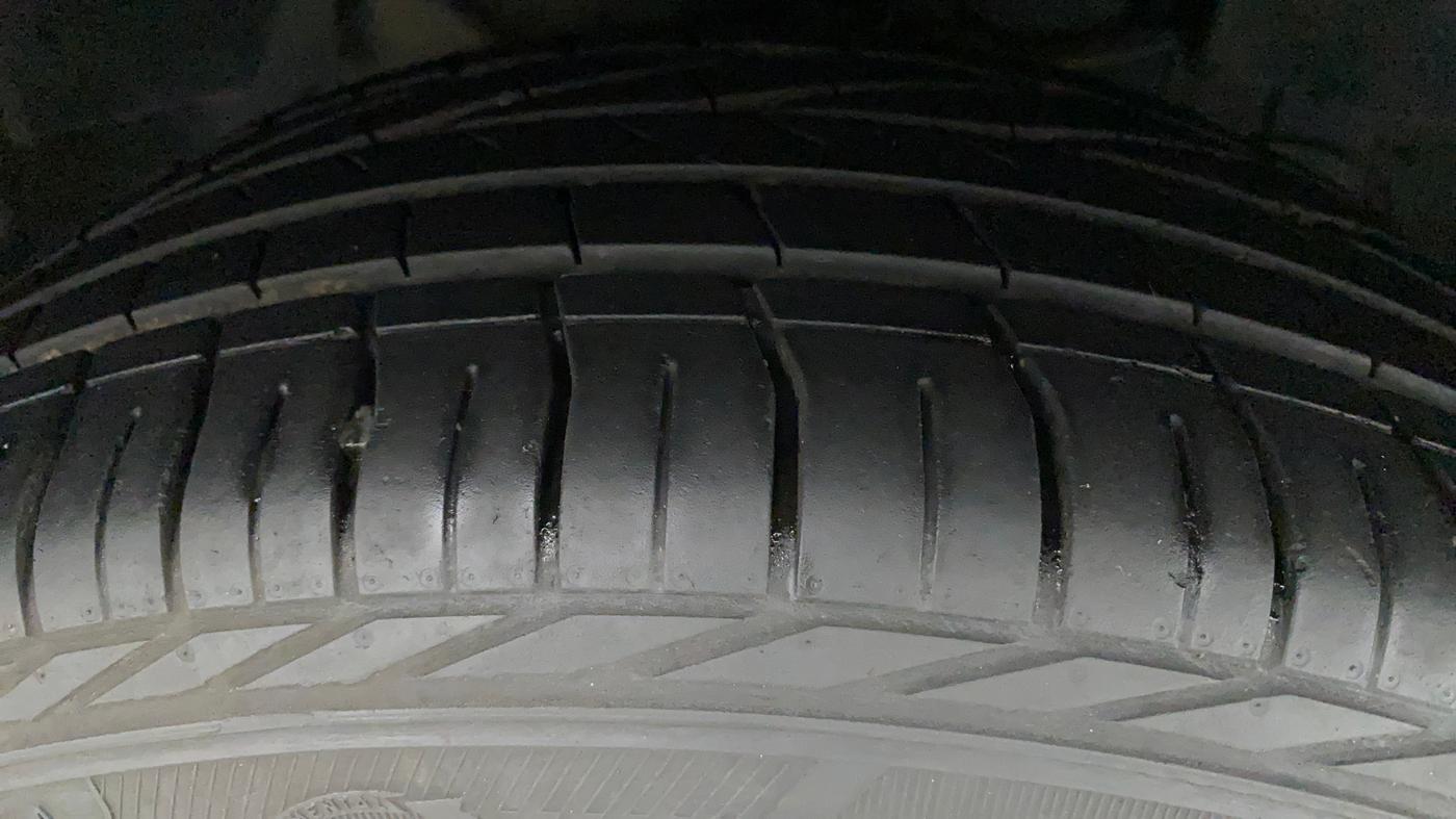 2022 Tata NEXON XZ PLUS PETROL KAZIRANGA, Petrol, Manual, 16,581 km, Right Front Tyre Tread