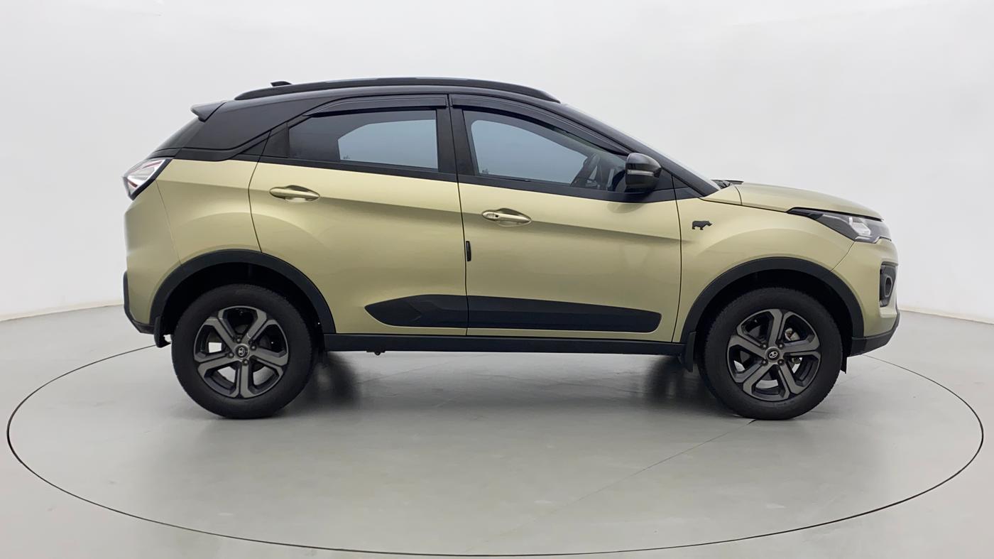 2022 Tata NEXON XZ PLUS PETROL KAZIRANGA, Petrol, Manual, 16,581 km, Right Side View