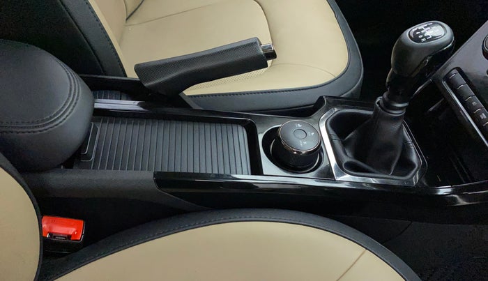 2022 Tata NEXON XZ PLUS PETROL KAZIRANGA, Petrol, Manual, 16,581 km, Gear Lever