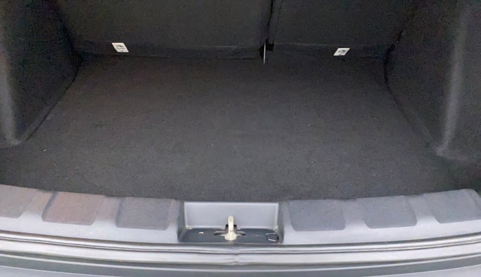 2022 Tata NEXON XZ PLUS PETROL KAZIRANGA, Petrol, Manual, 16,581 km, Boot Inside