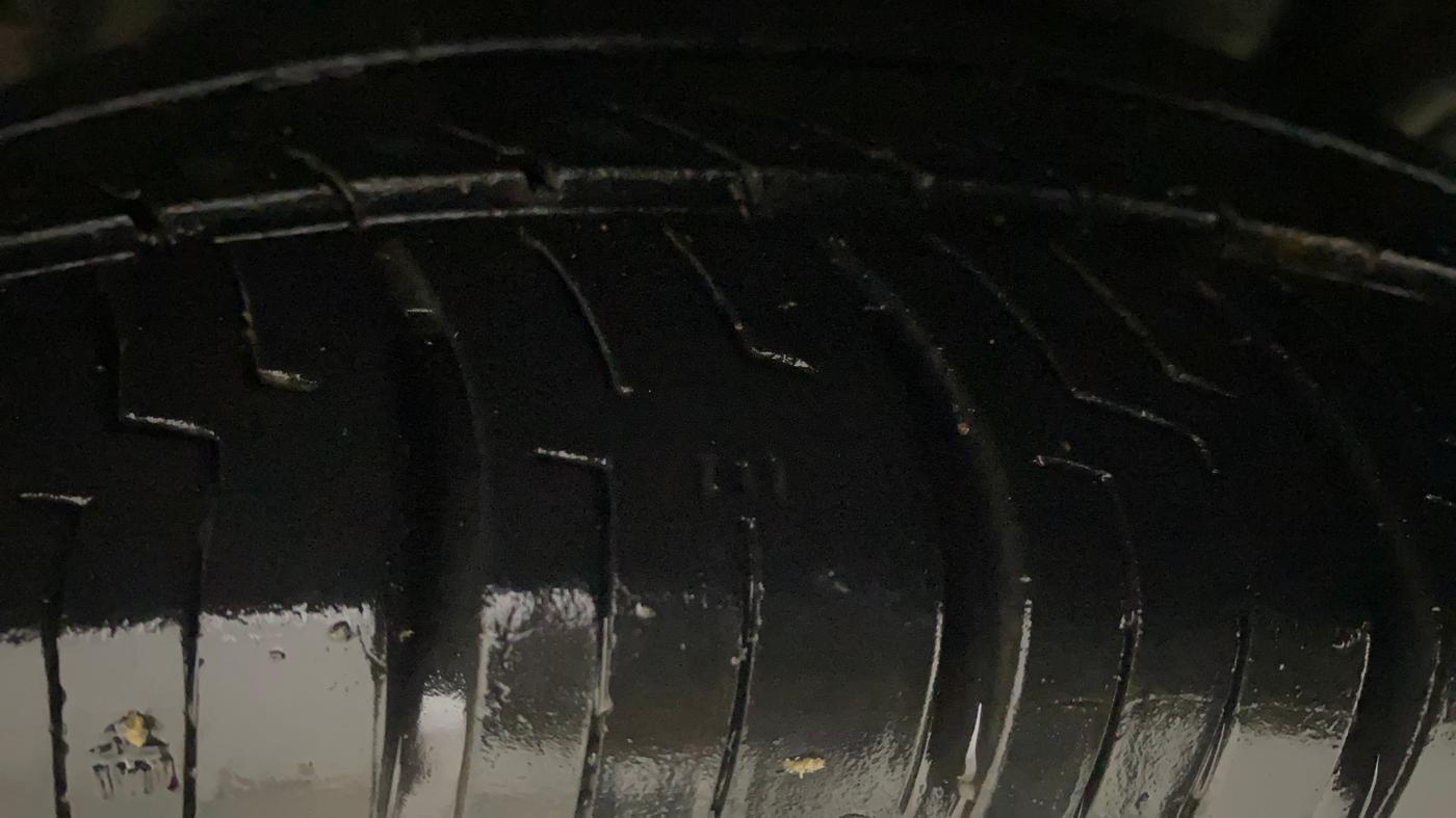 2012 Nissan Sunny XL DIESEL, Diesel, Manual, 1,17,917 km, Left Rear Tyre Tread