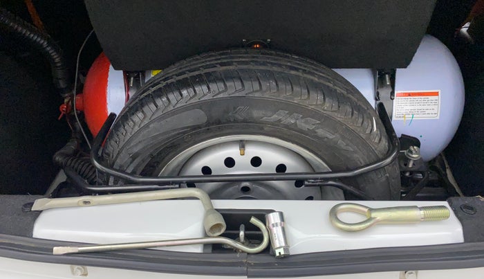 2021 Maruti New Wagon-R LXI CNG 1.0 L, CNG, Manual, 24,534 km, Spare Tyre