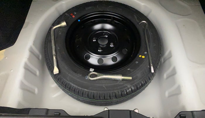 2021 Maruti Dzire VXI, Petrol, Manual, 8,411 km, Spare Tyre