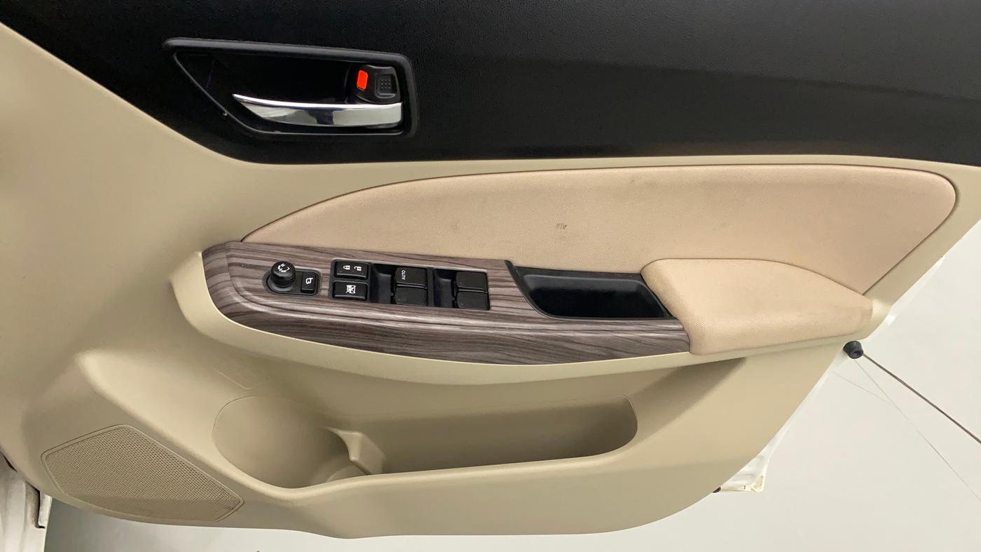 2021 Maruti Dzire VXI, Petrol, Manual, 8,411 km, Driver Side Door Panels Control