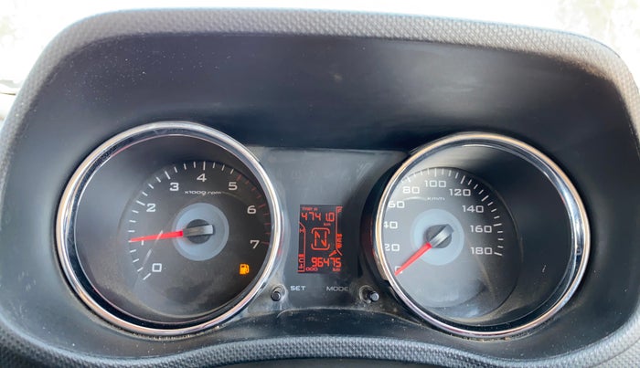 2017 Mahindra TUV300 T8, Diesel, Manual, 96,442 km, Odometer Image