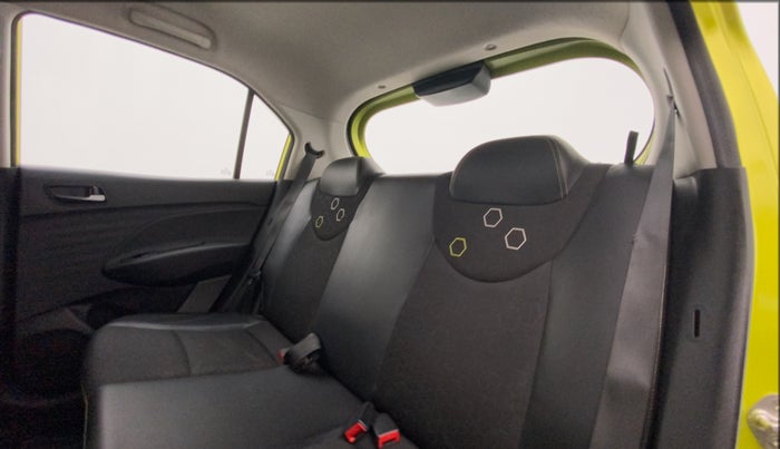 2019 Hyundai NEW SANTRO MAGNA, Petrol, Manual, 68,082 km, Right Side Rear Door Cabin