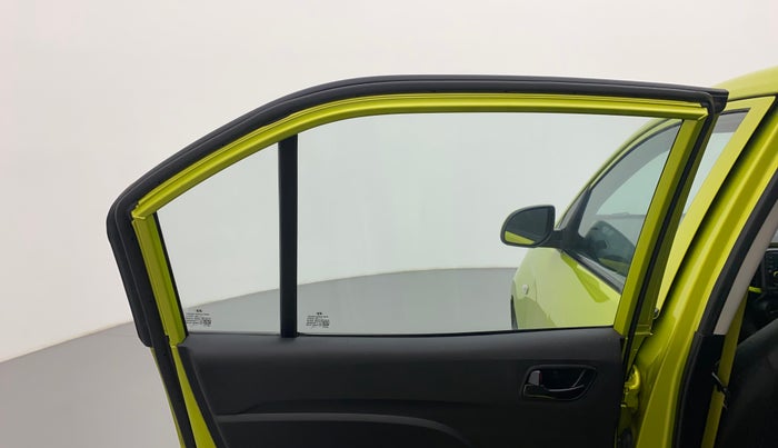 2019 Hyundai NEW SANTRO MAGNA, Petrol, Manual, 68,082 km, Left rear window switch / handle - Switch/handle not functional