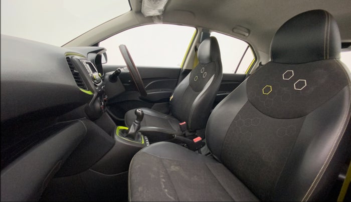 2019 Hyundai NEW SANTRO MAGNA, Petrol, Manual, 68,082 km, Right Side Front Door Cabin