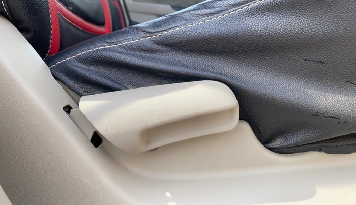 2019 Maruti Celerio ZXI, Petrol, Manual, 10,224 km, Driver Side Adjustment Panel