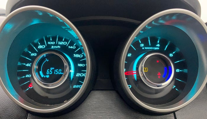 2021 Mahindra XUV500 W11, Diesel, Manual, 65,170 km, Odometer Image