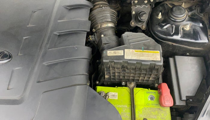 2021 Mahindra XUV500 W11, Diesel, Manual, 65,170 km, Engine View - Left