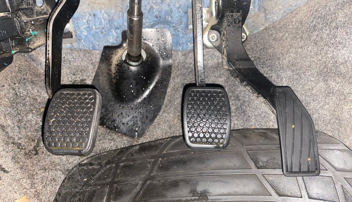 2018 Maruti Alto 800 LXI, Petrol, Manual, 15,125 km, Pedals