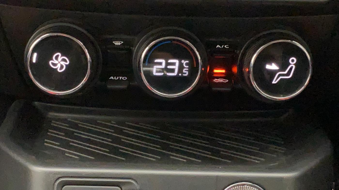 2021 Renault Kiger RXZ TURBO MT DUAL TONE, Petrol, Manual, 58,177 km, Automatic Climate Control