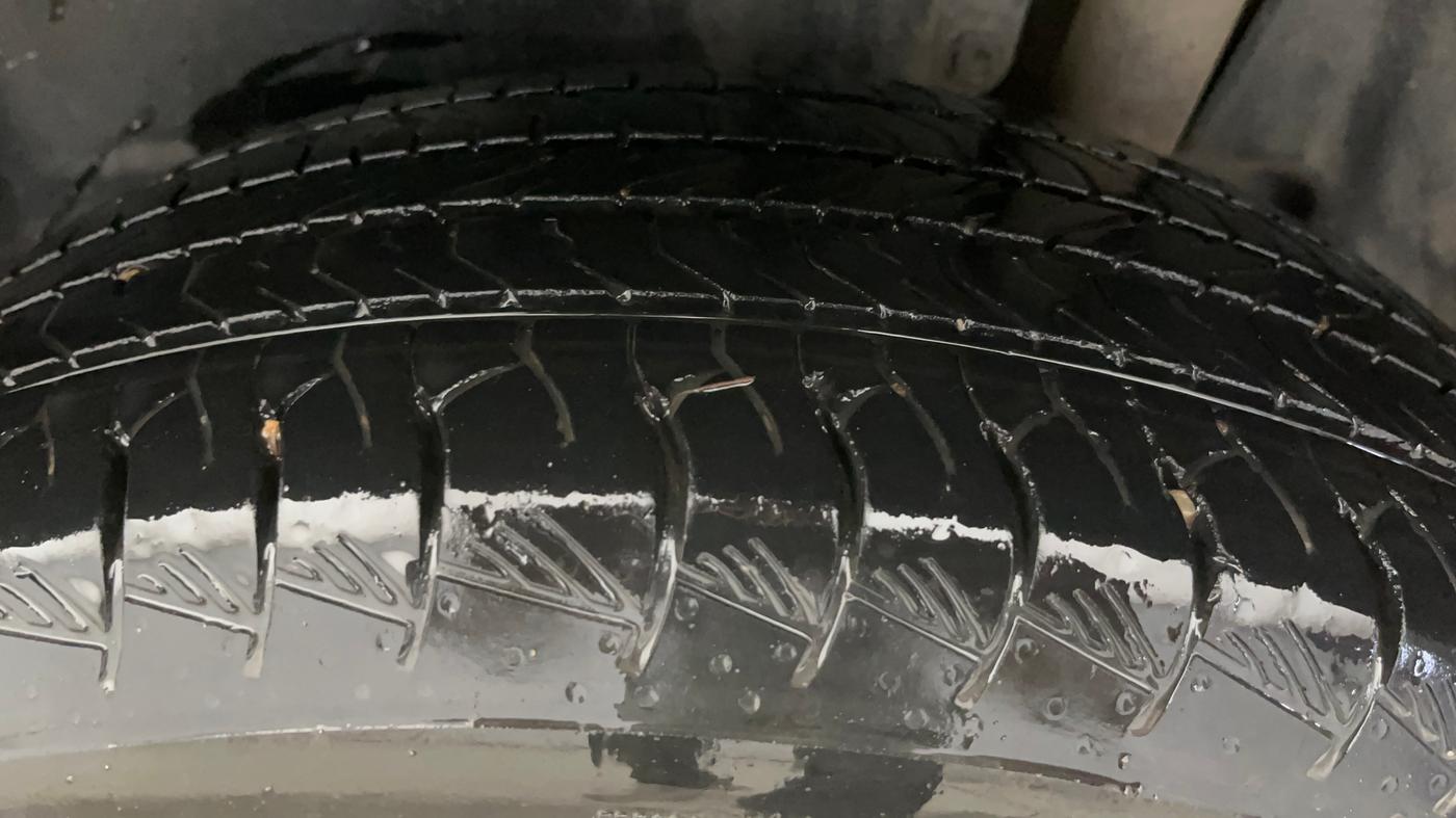 2023 Maruti Grand Vitara ZETA SMART HYBRID, Petrol, Manual, 68,664 km, Left Rear Tyre Tread