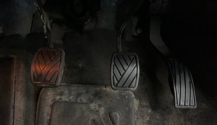 2023 Maruti Grand Vitara ZETA SMART HYBRID, Petrol, Manual, 68,282 km, Pedals