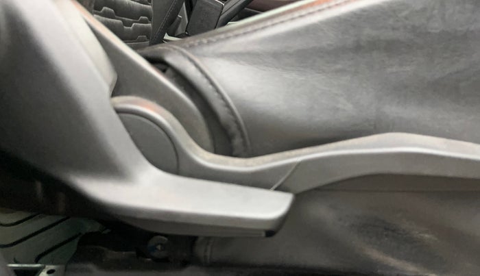 2023 Maruti Grand Vitara ZETA SMART HYBRID, Petrol, Manual, 68,282 km, Driver Side Adjustment Panel