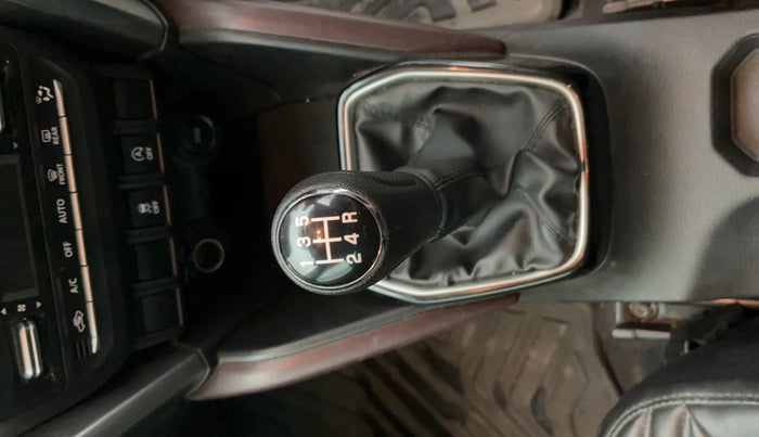 2023 Maruti Grand Vitara ZETA SMART HYBRID, Petrol, Manual, 68,282 km, Gear Lever