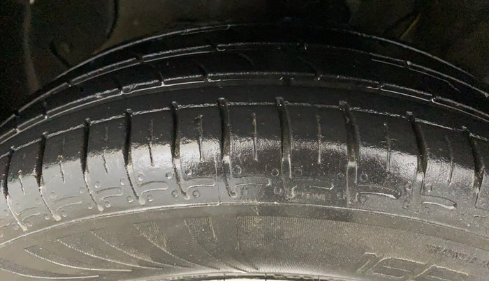 2024 Hyundai EXTER EX 1.2 MT, Petrol, Manual, 28,848 km, Left Front Tyre Tread