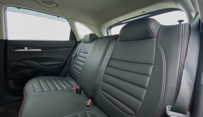 2020 KIA SELTOS HTK PLUS 1.5 PETROL, Petrol, Manual, 49,552 km, Right Side Rear Door Cabin