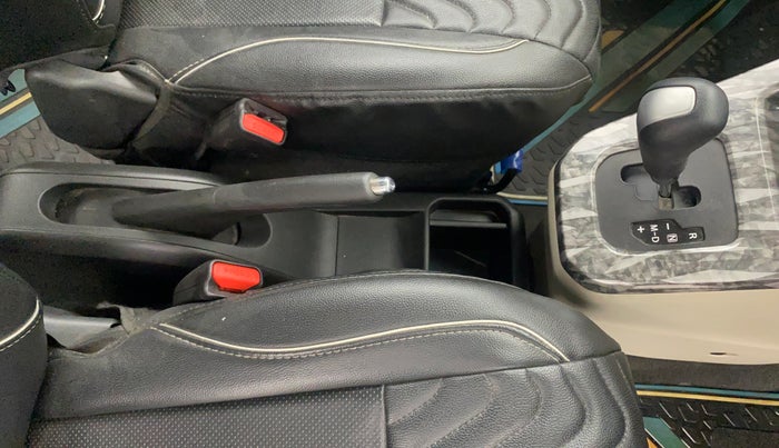 2023 Maruti New Wagon-R VXI 1.0 AMT, Petrol, Automatic, 40,550 km, Gear Lever