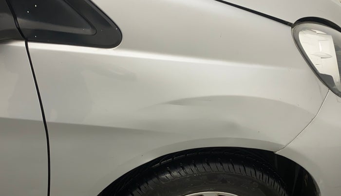 2017 Honda Amaze 1.2L I-VTEC VX, Petrol, Manual, 77,979 km, Right fender - Minor scratches