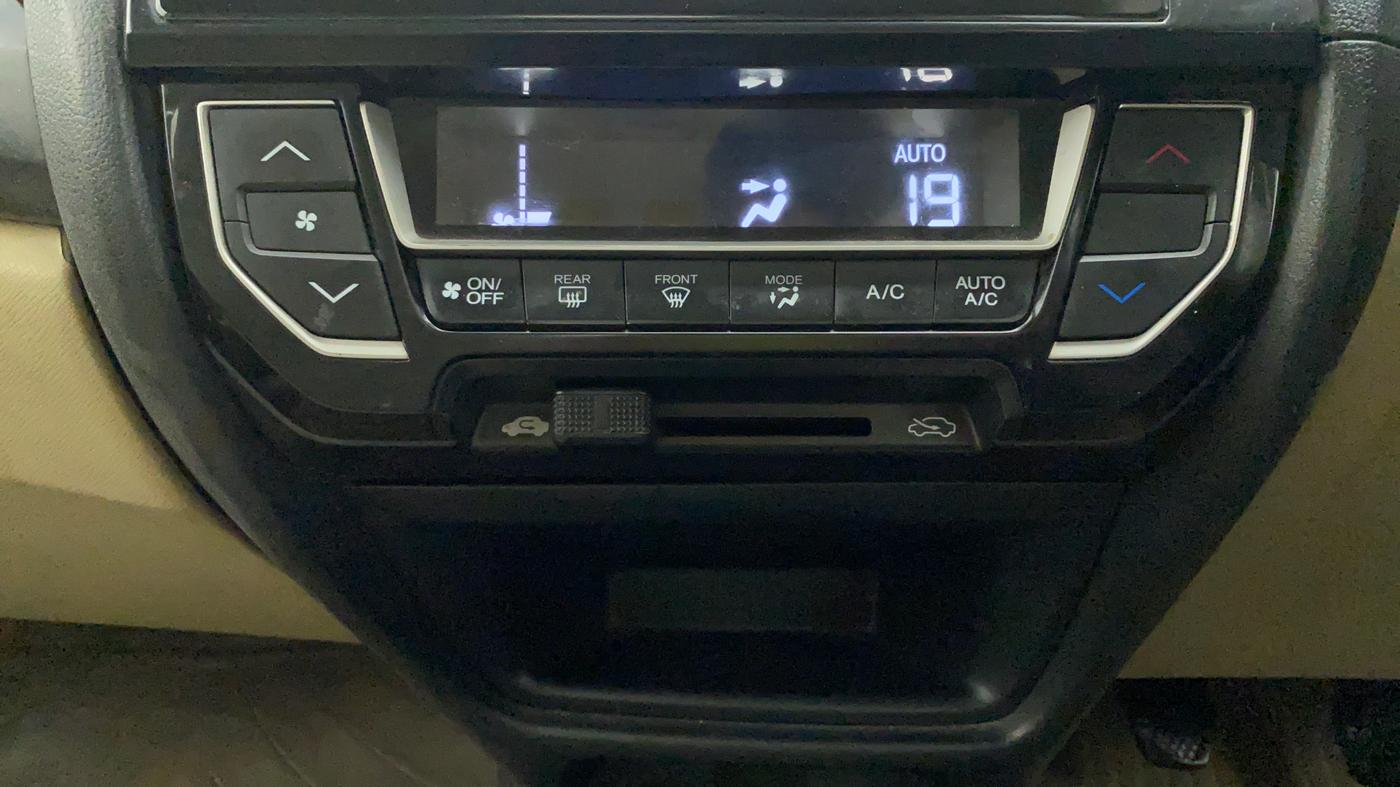 2017 Honda Amaze 1.2L I-VTEC VX, Petrol, Manual, 77,979 km, Automatic Climate Control