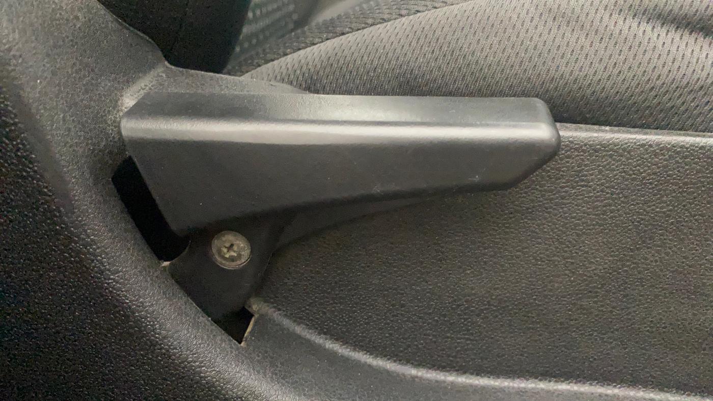 2017 Tata NEXON XM DIESEL, Diesel, Manual, 1,27,047 km, Driver Side Adjustment Panel