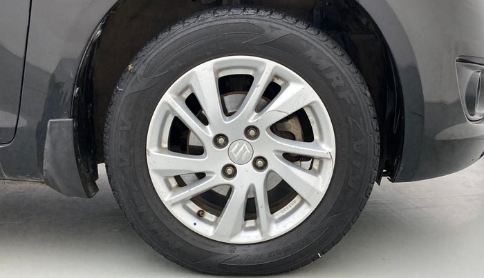 2013 Maruti Swift ZXI D, Petrol, Manual, 48,777 km, Right Front Wheel