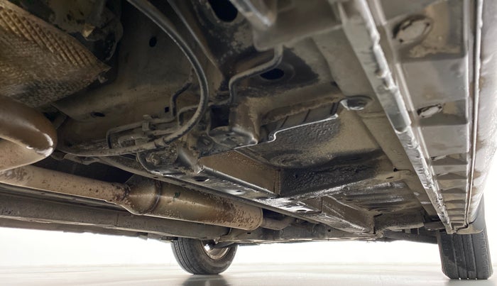 2013 Maruti Swift ZXI D, Petrol, Manual, 48,777 km, Right Side Underbody