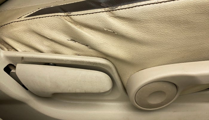 2012 Maruti A Star VXI (ABS) AT, Petrol, Automatic, 72,556 km, Driver Side Adjustment Panel