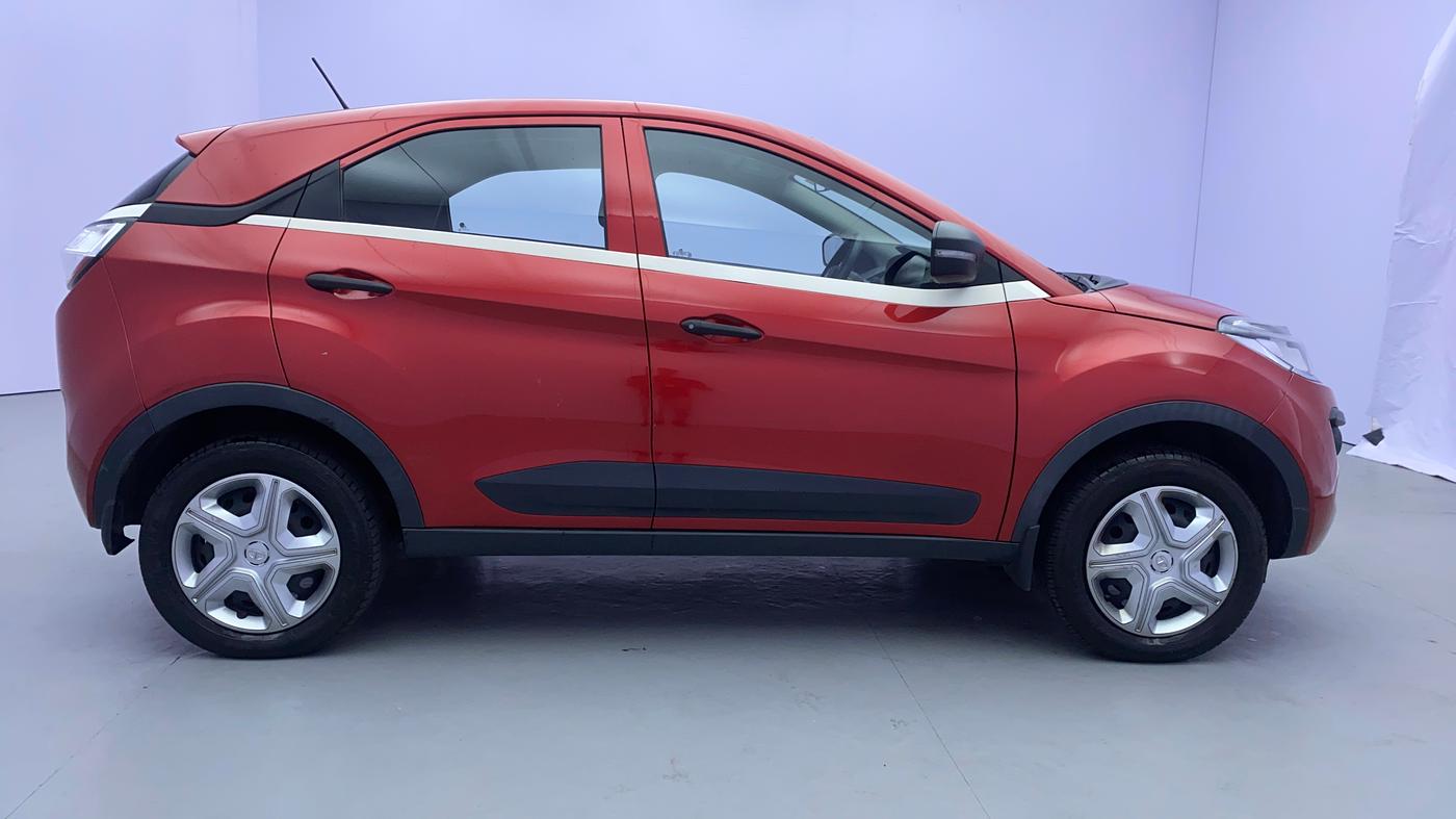 2019 Tata NEXON XM PETROL, CNG, Manual, 36,391 km, Right Side View