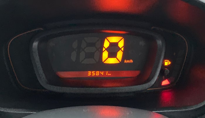 2016 Renault Kwid RXL, Petrol, Manual, 35,868 km, Odometer Image