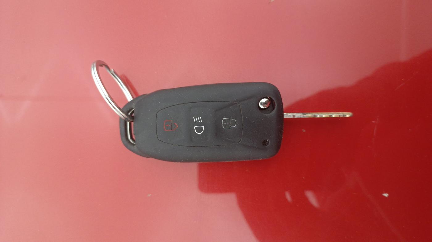 2019 Tata Tiago XT PETROL, Petrol, Manual, 82,100 km, Key Close Up