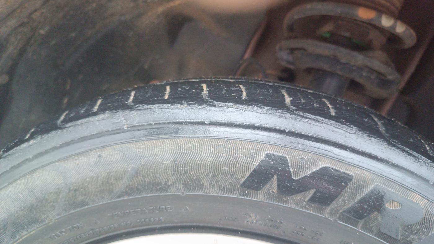 2019 Tata Tiago XT PETROL, Petrol, Manual, 82,100 km, Left Front Tyre Tread