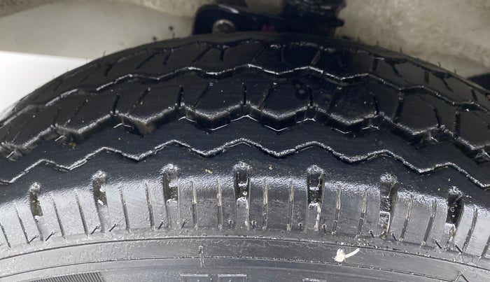 2021 Maruti Eeco 5 STR WITH AC PLUSHTR, Petrol, Manual, 2,647 km, Left Front Tyre Tread