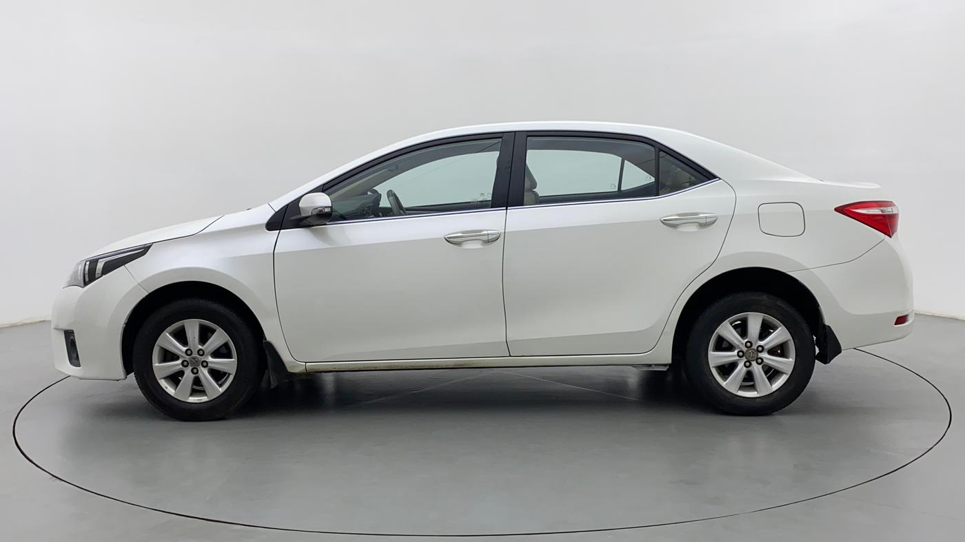 2016 Toyota Corolla Altis G, Petrol, Manual, 36,318 km, Left Side