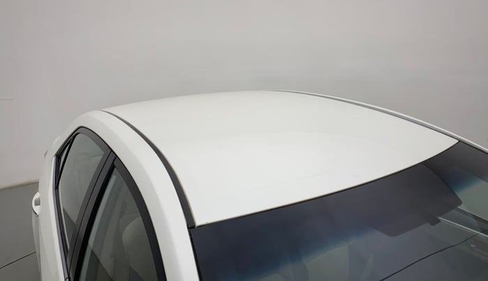 2016 Toyota Corolla Altis G, Petrol, Manual, 36,318 km, Roof